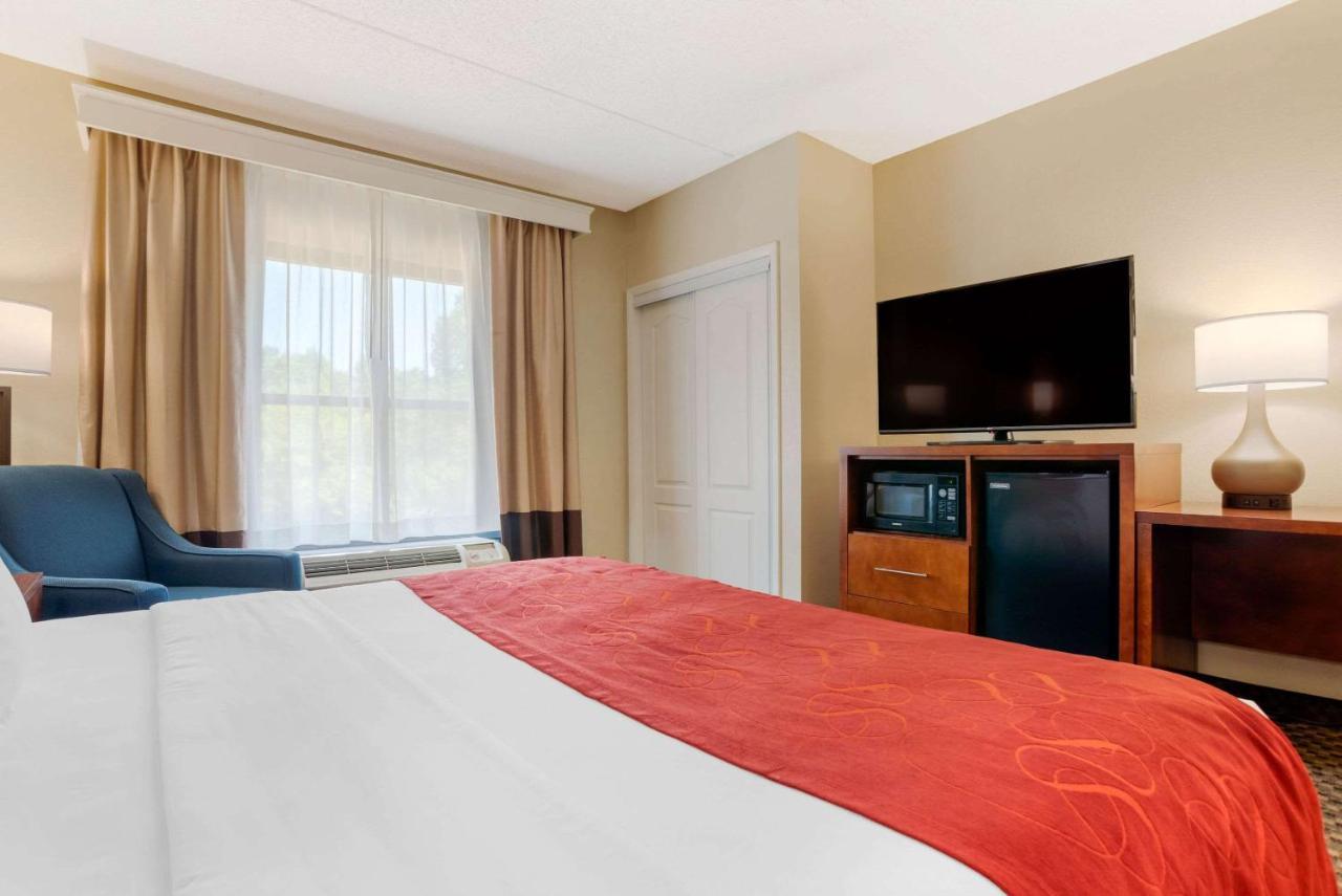 Comfort Suites Tallahassee Capitol - University Area Экстерьер фото
