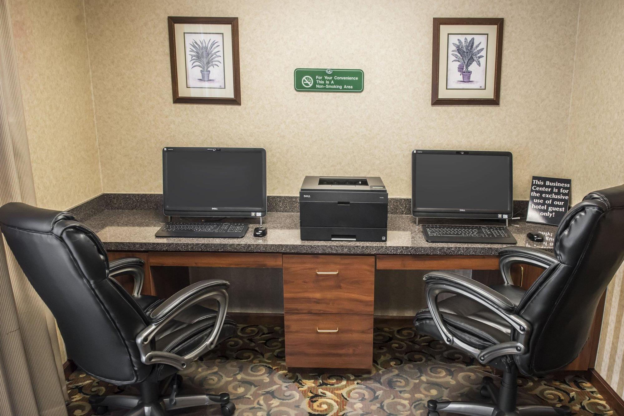 Comfort Suites Tallahassee Capitol - University Area Экстерьер фото