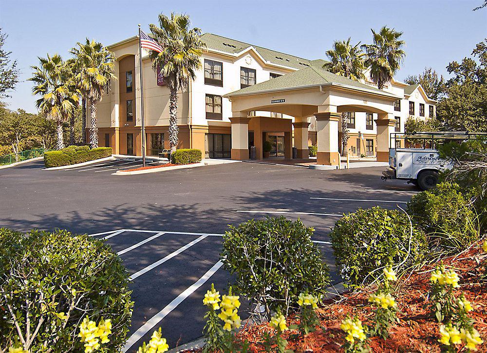 Comfort Suites Tallahassee Capitol - University Area Экстерьер фото